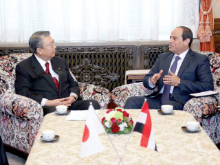 السيسى يعقد جلسة مباحثات مع رئيس الوزراء اليابانى ويشهد توقيع 3 اتفاقيات كبرى