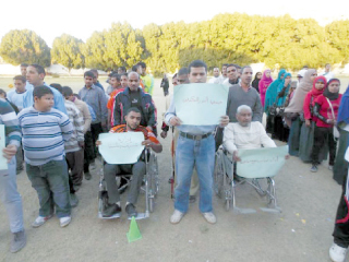 «كلنا بنكمل بعض» لـ300 من ذوى الإعاقة بقنا