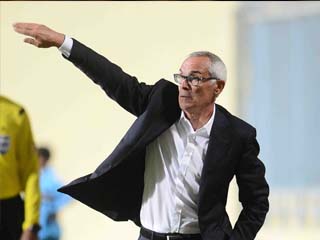 كوبر ينتظر حسم مصير مشاركة «عبد الشافى» فى مواجهة نيجيريا