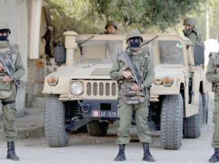 مصرع  21 إرهابياً فى هجوم على مناطق عسكرية بتونس