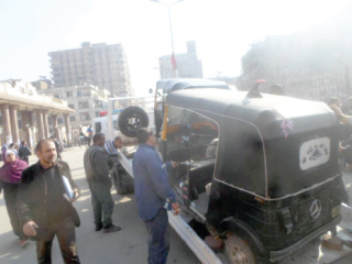 القاهرة: الـ«توك توك» تسبب فى تقاعس الشباب عن العمل