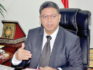 القوى العاملة: حل مشكلة حوافز سائقى نقل الإسكندرية