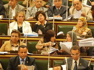 «النواب»: نرفض التدخل فى الشئون المصرية