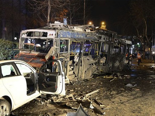 تركيا: فرض حظر التجوال.. وارتفاع قتلى السيارة الملغومة إلى 37 قتيلًا