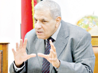 محلب: الفترة المقبلة تشهد تحركات لاسترداد حقوق الدولة