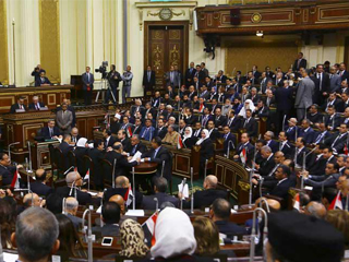 إسماعيل للبرلمان: جادون فى الإصلاح ولن نتهاون مع الفساد