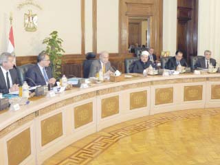 الحكومة تعلن فض التشابكات بين التأمينات الاجتماعية والمالية وبنك الاستثمار القومى