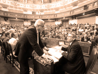 اليوم.. «الهيئات البرلمانية» تناقش «السيسى» فى قضيتى «تيران وصنافير» و«ريجينى»