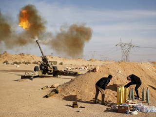 ليبيا: استمرار العمليات العسكرية «حتى تحرير بنغازى»