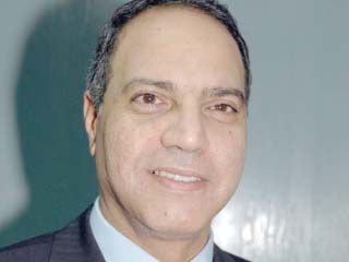 مسلم عضوًا باللجنة التنفيذية لـ«الأكو»