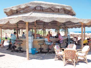 «مين شيف وان» تجلب 1859 سائحاً لميناء الإسكندرية