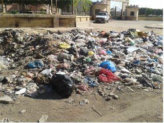 محافظ الشرقية لا يعلم شيئاً عما يجرى فى ديوانه العام