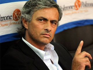 مانشستر يونايتد يخصص ميزانية ضخمة لصفقات مورينيو