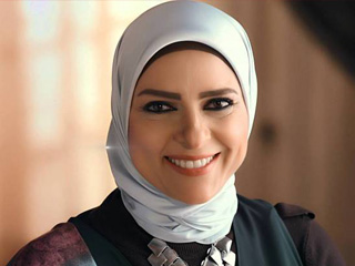 دعاء فاروق: برنامج «حياتنا» يتوقف  فى رمضان لعدم توافقه معه