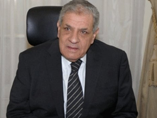 لجنة استرداد أراضى الدولة تبدأ إجراءات تقنين واضعى اليد