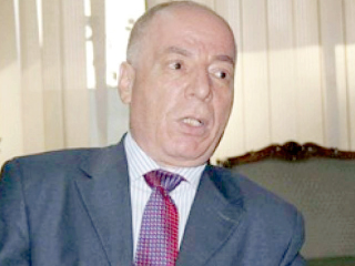 النمنم: لم أعزل رئيس اتحاد الكتاب.. والوزارة ليست طرفا فى الأزمة