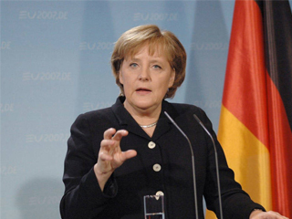 ألمانيا: «الاستخبارات الداخلية» تراقب 90 مسجدًا فى البلاد