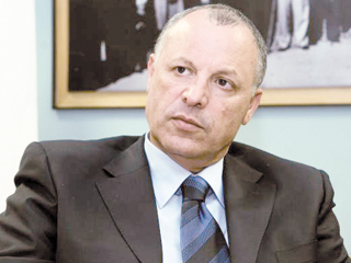 أبوريدة يهدد باستغلال «حكم» ضد زاهر للإطاحة به من انتخابات الجبلاية