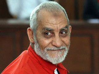 تأجيل محاكمة 739 متهماً فى «فض رابعة» بينهم بديع ونجل المعزول لجلسة 21 مايو