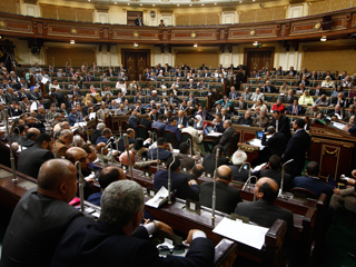 البرلمان يحسم موقفه من مد الطوارئ على بعض مناطق سيناء.. ويستمع للبيان المالى الأسبوع المقبل