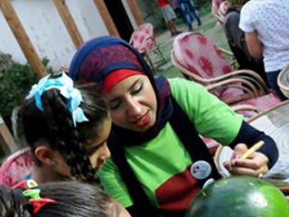 علمى طفلك مهارات النحت فى مهرجان «جبنة وبطيخ»