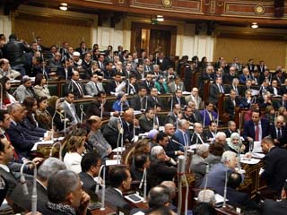 مناقشات دعم المشروعات الصغيرة ومعايير توزيع الأراضى فى توشكى