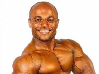 أحمد نشأت: كمال الأجسام مكلف  ونطالب الاتحاد بالمساهمة فى التجهيز