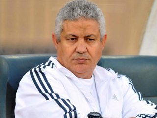 الزمالك يخوض اختبارا بتروليا صعبا أمام إنبى  فى قمة مباريات الجولة الـ30