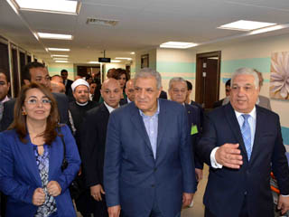 «محلب» و4 وزراء يفتتحون مستشفى شفاء الأورام بالأقصر