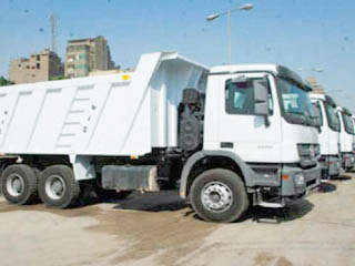 الجيزة تكرم أوائل الشهادة الابتدائية وتستلم 10 سيارات نظافة من البيئة