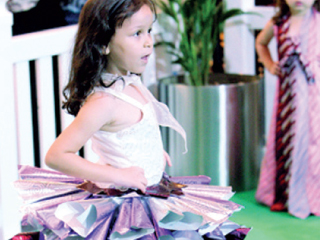 «آدم» تضع حجر أساس مصنع صديق للبيئة