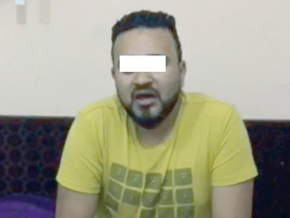 مدرس يبتز 1500 من رواد «فيس بوك»