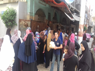 كارثة.. طوابير الخبز تبدأ فى الظهور  قبيل «رمضان» بالبحيرة