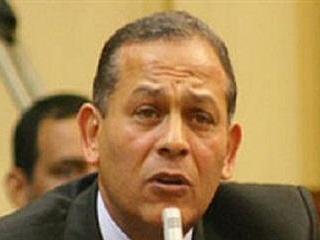 السادات: إفراط الدستور فى «المفوضيات» يرهق الموازنة