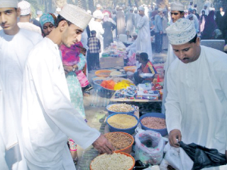 اليوم المغرب وسلطنة عمان وشيعة العراق ولبنان يبدأون الصيام