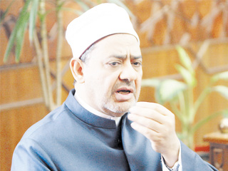 «الإمام الطيب» برنامج يومى طوال شهر رمضان