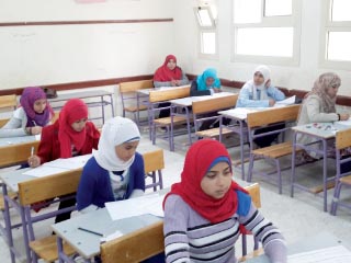 «شاومينج» يسرب الإنجليزى فى ماراثون الثانوية