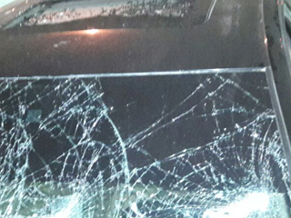 أقارب تجار المخدرات حطموا سيارة الضابط وحاولوا اقتحام منزله بالآلى