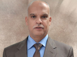 أبوطالب: نجرى عمليات صيانة ثقيلة للطائرة إيرباص 320