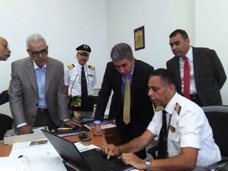 فتحى يتفقد الأكاديمية المصرية لعلوم الطيران