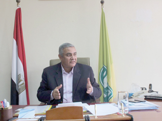 إنشاء طرق ومحاور جديدة لاستيعاب الزيادة السكانية وحركة السيارات