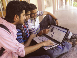 الفيس بوك مفجر ثورة 30 يونيو