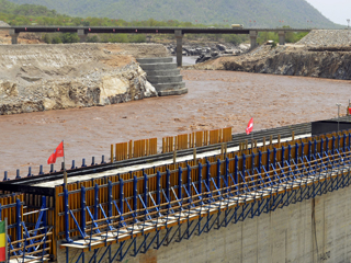 «الشئون الإفريقية» تبحث تداعيات زيارة «نتانياهو» لـ«حوض النيل»