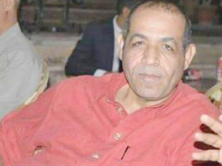 مصرع عميد طب سوهاج وإصابة نجليه فى حادث ببنى سويف