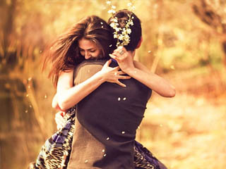 عالم اجتماع بولندى: مضى زمن «الحب» ونعيش عصر «اللذة»