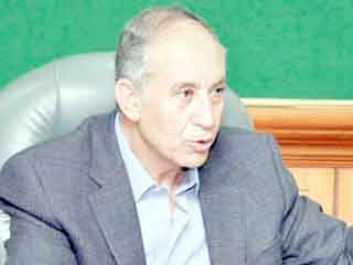 محافظ البحر الأحمر 4,7 مليار جنيه تكلفة المشروعات المنفذة حاليا