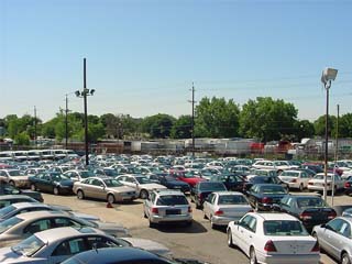 رئيس شعبة السيارات: صناعة سيارة مصرية لا يزال حلماً كبيراً