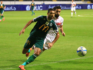 فشل التعاقد مع «شيكاتارا» يقرب عماد متعب من الزمالك