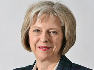 رئيسة وزراء بريطانيا فى إيرلندا الشمالية لتحقيق «الإنسحاب السلس» من الاتحاد الأوروبى