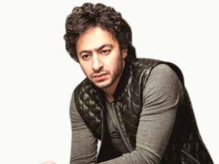 هنا الزاهد «حرامية» مع حمادة هلال فى «شنطة حمزة»